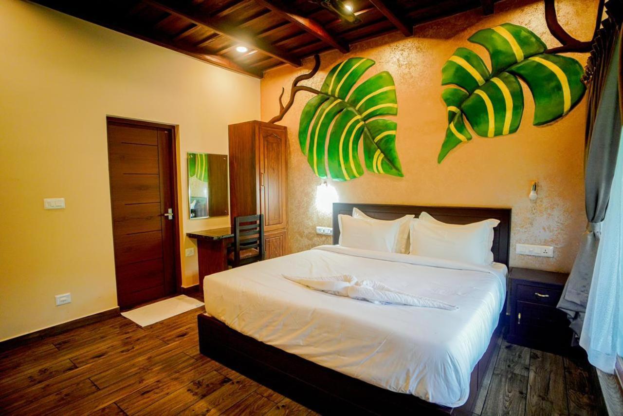 Falcon Riverview Resorts Kuttampuzha Εξωτερικό φωτογραφία