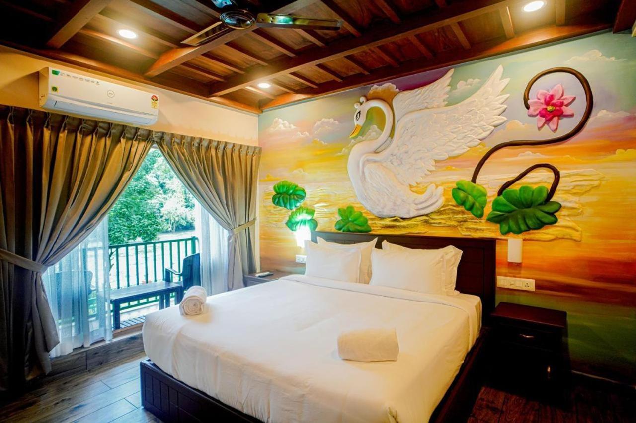 Falcon Riverview Resorts Kuttampuzha Εξωτερικό φωτογραφία