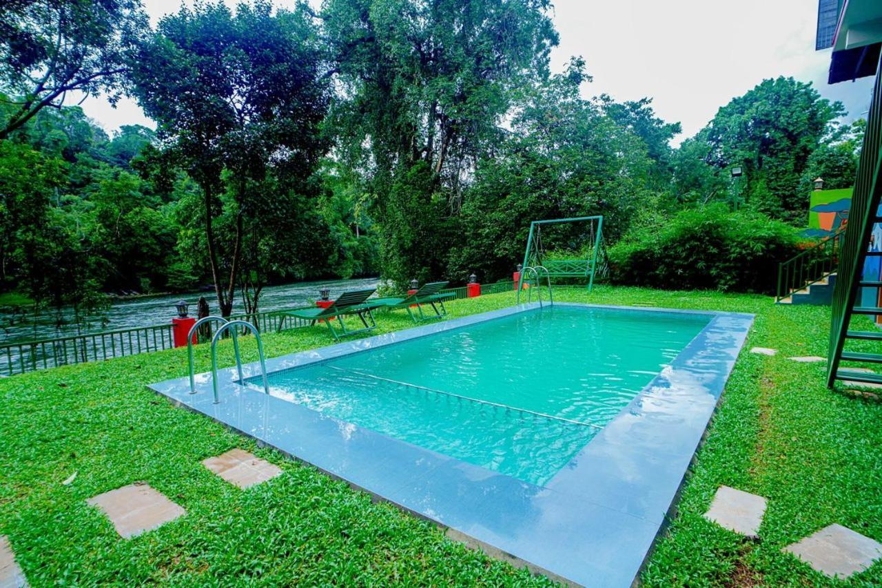 Falcon Riverview Resorts Kuttampuzha Εξωτερικό φωτογραφία